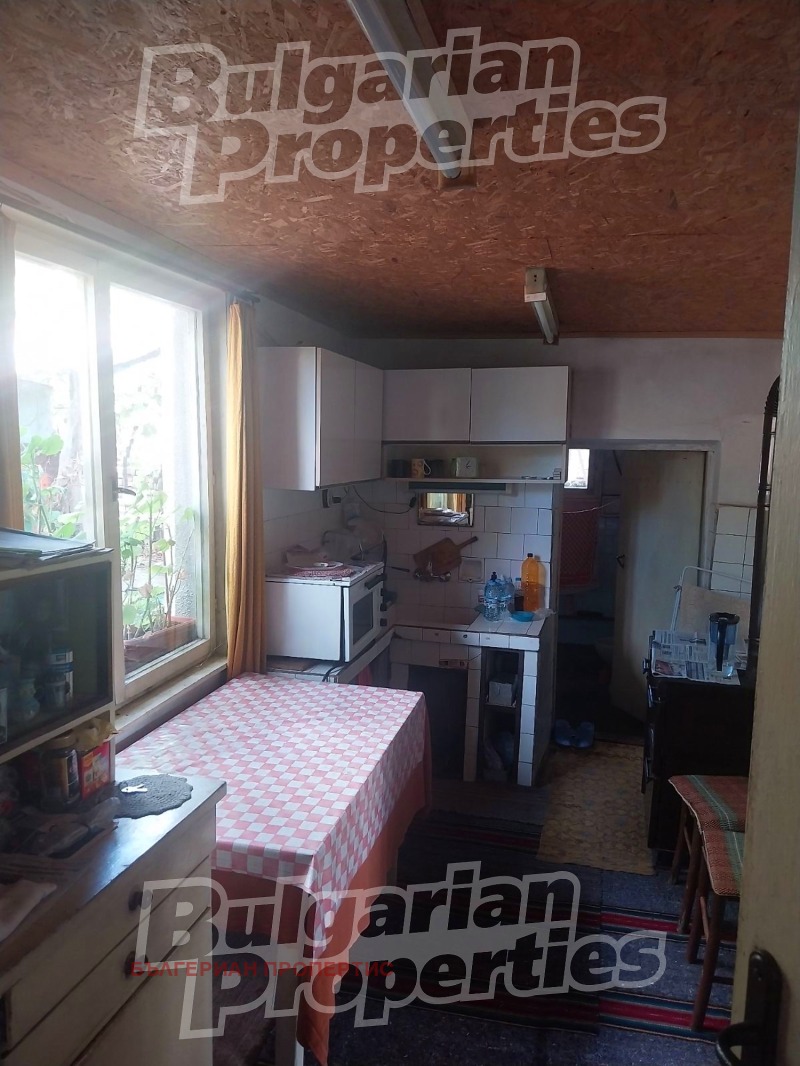 Продава КЪЩА, с. Одърне, област Плевен, снимка 13 - Къщи - 53279697