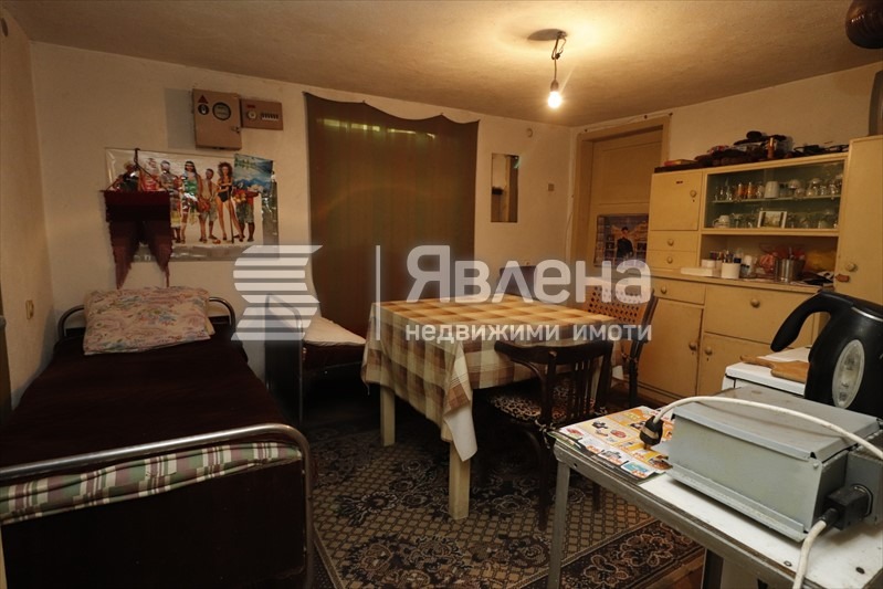 Продава КЪЩА, с. Орехово, област Смолян, снимка 4 - Къщи - 56264341