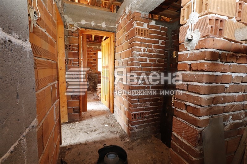 Продава КЪЩА, с. Орехово, област Смолян, снимка 15 - Къщи - 56264341