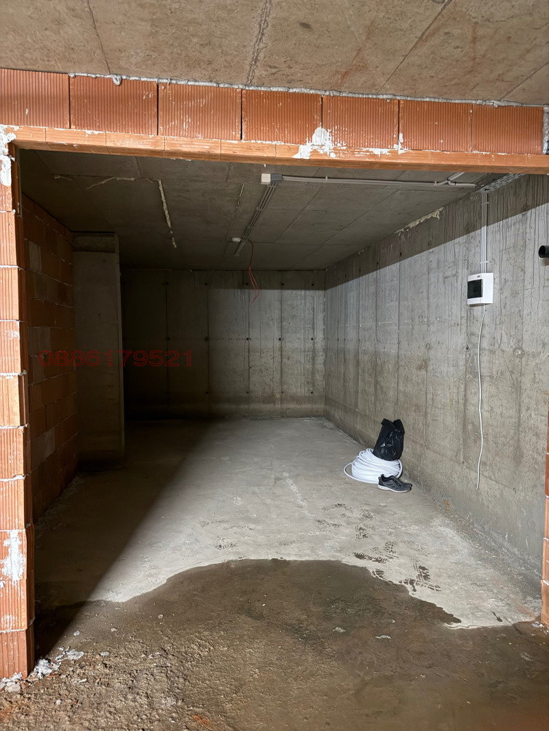 Продава ГАРАЖ, ПАРКОМЯСТО, град София, Малинова долина • 28800 € / 56327.90 лв. • 73385245 1