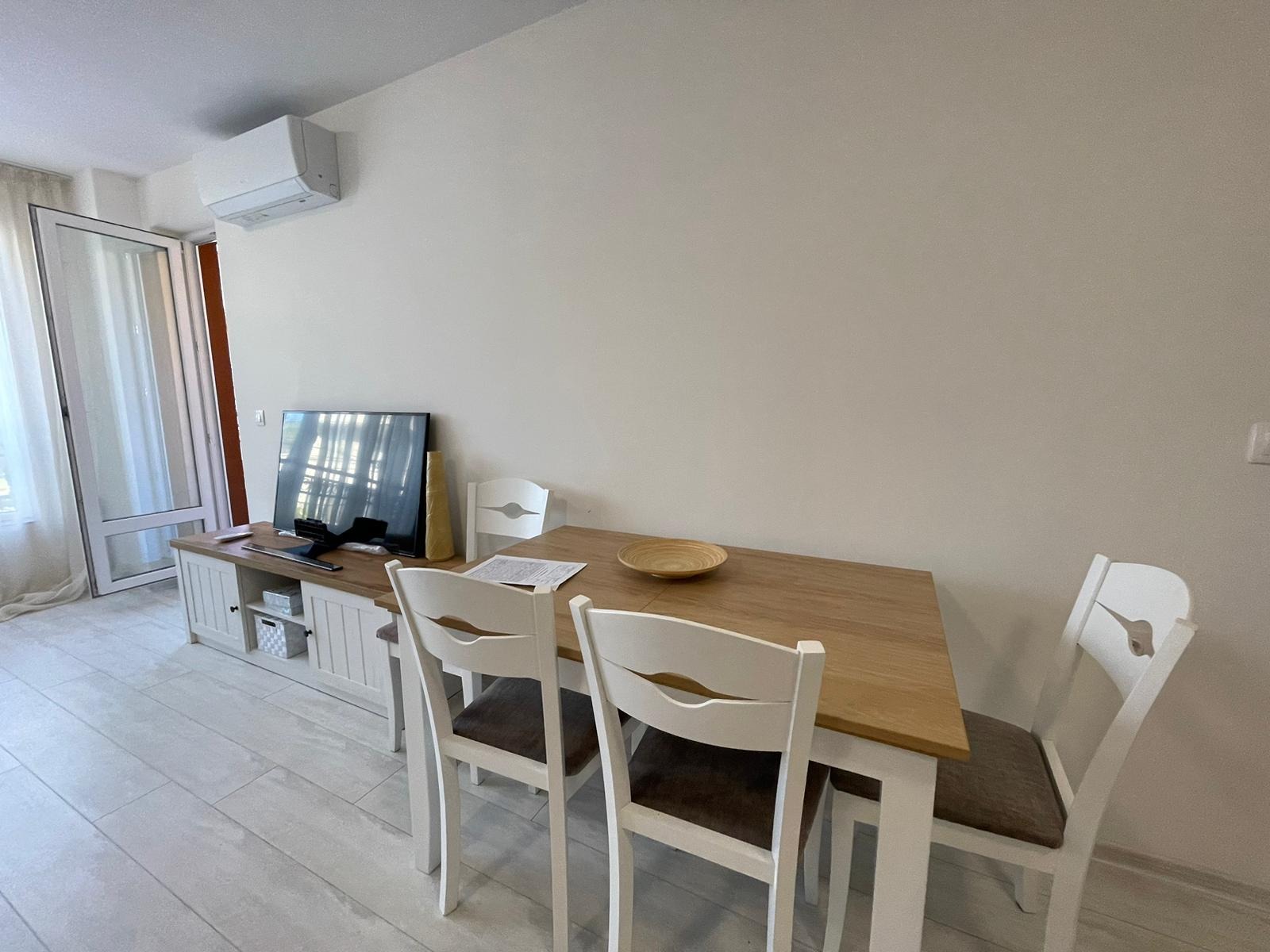 Продава 2-СТАЕН, гр. Бургас, Сарафово, снимка 4 - Апартаменти - 55373573