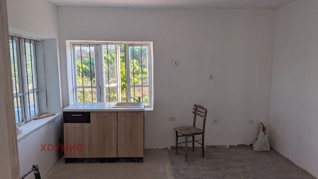 Продава КЪЩА, с. Крупен, област Добрич, снимка 6 - Къщи - 55792874
