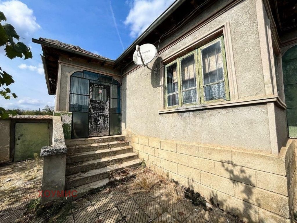 Продава КЪЩА, с. Крупен, област Добрич