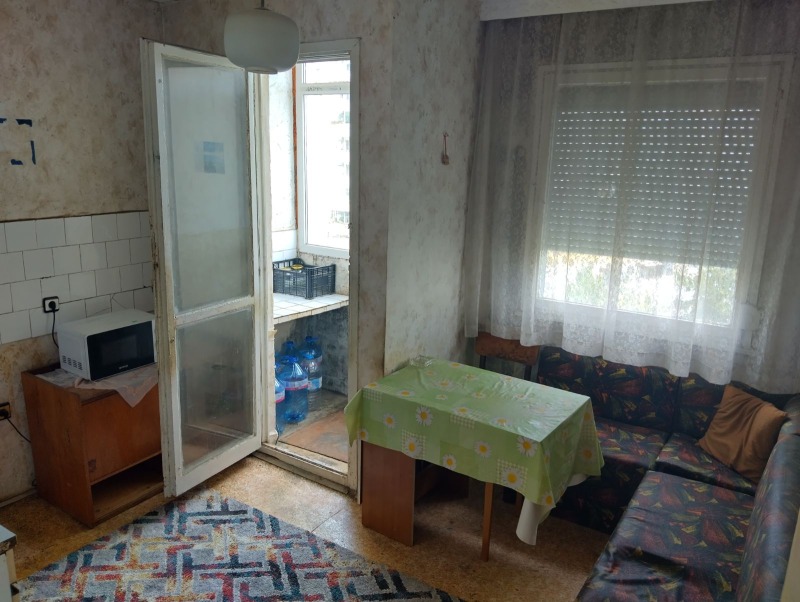 Продава МНОГОСТАЕН в град Стара Загора, Три чучура - север - 102 кв.м / 92 000 € » 179 936.36 лв., ЕВРОПА-СТАРА ЗАГОРА