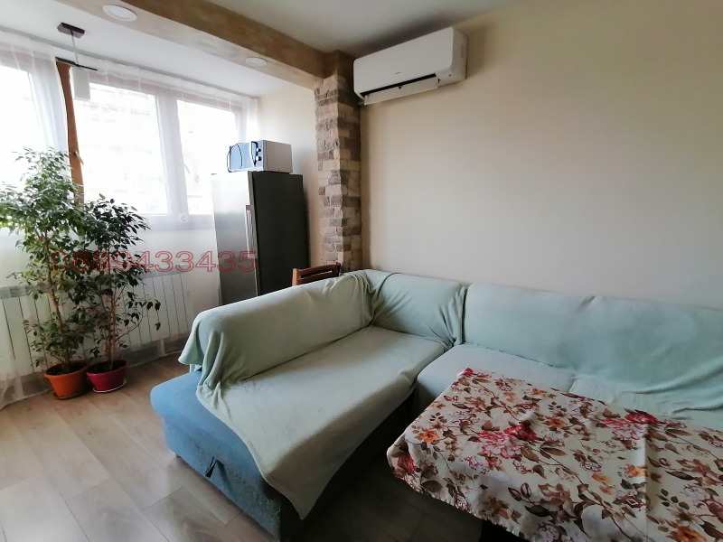 Продава 3-СТАЕН, гр. София, Дианабад, снимка 3 - Апартаменти - 52887234