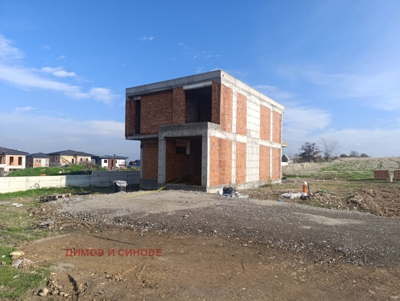 Продава КЪЩА, с. Марково, област Пловдив, снимка 3 - Къщи - 52703675