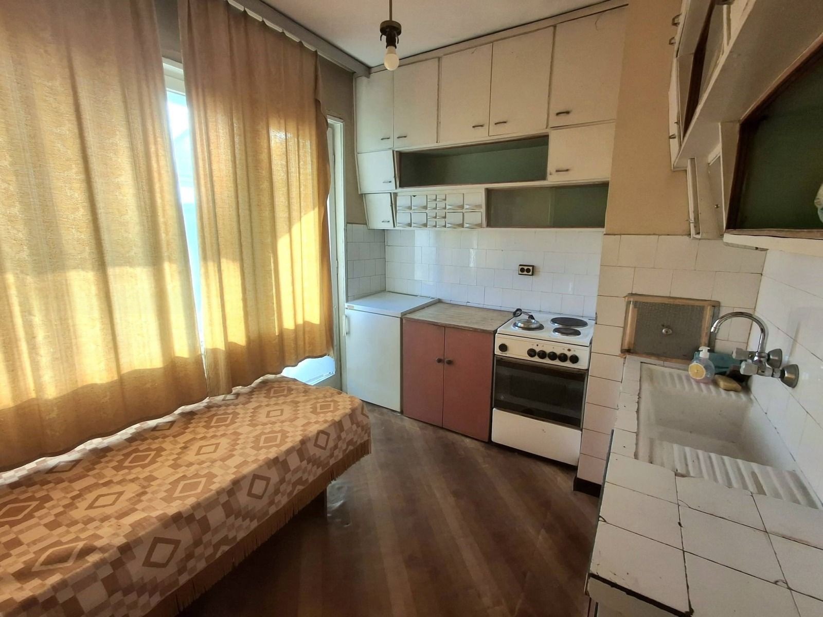 Продава 2-СТАЕН, гр. Плевен, Широк център, снимка 2 - Апартаменти - 55377493