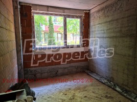 ������� 4-����� | Imot.bg � ����� ������ 12