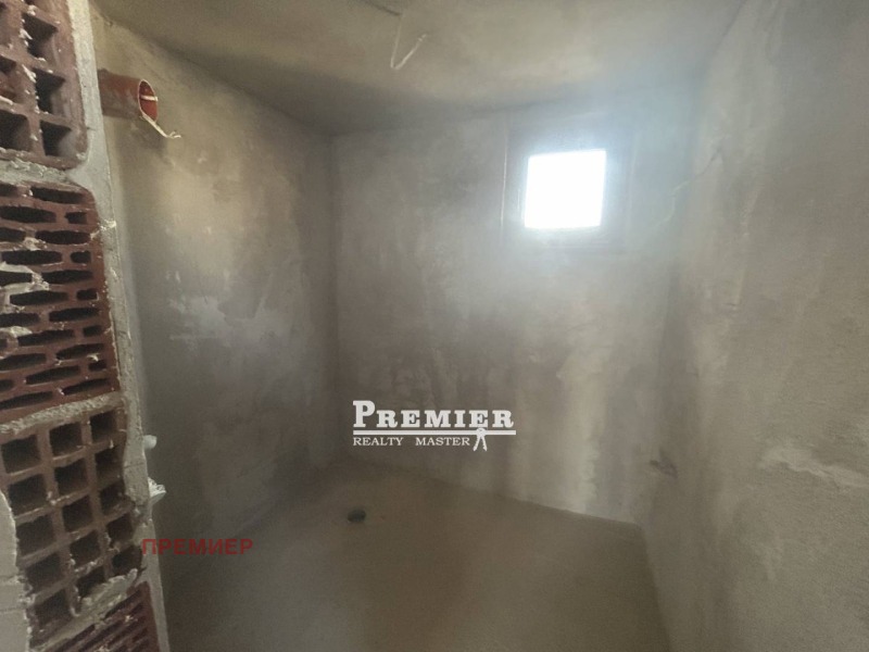 Продается  1 спальня Бургас , Изгрев , 81 кв.м | 84681467 - изображение [2]