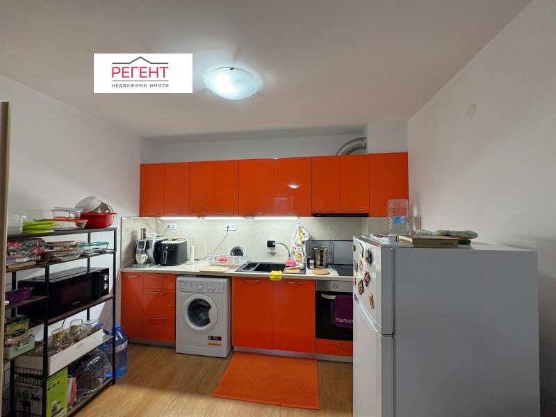 Продава 2-СТАЕН, гр. Севлиево, област Габрово