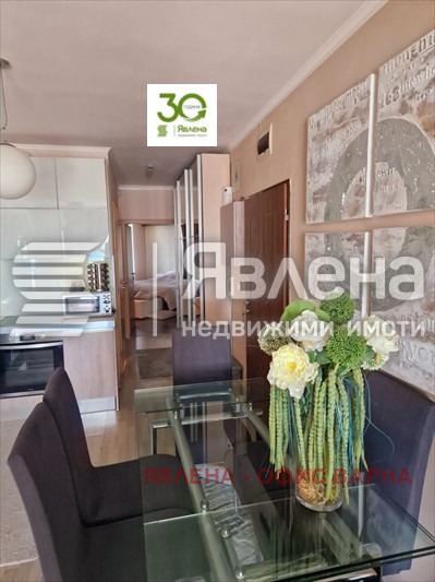 Продава 3-СТАЕН, гр. Варна, м-т Долна Трака, снимка 3 - Aпартаменти - 48622530