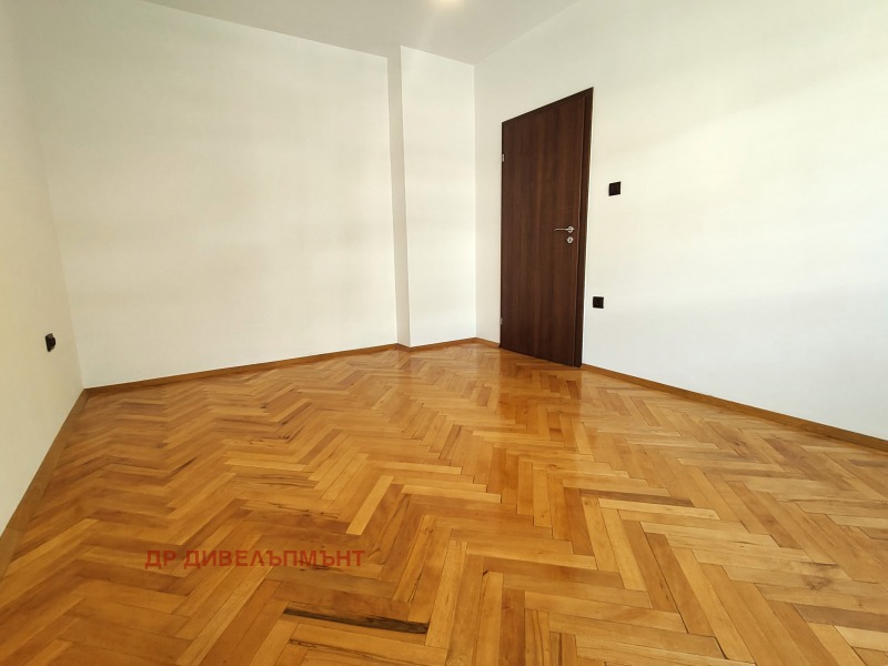 Продава  3-стаен град София , Лозенец , 71 кв.м | 82082008 - изображение [12]