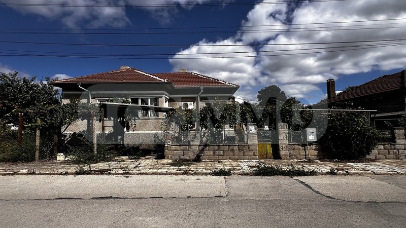 Till salu  Hus region Dobrich , Kavarna , 85 kvm | 60471093 - bild [2]