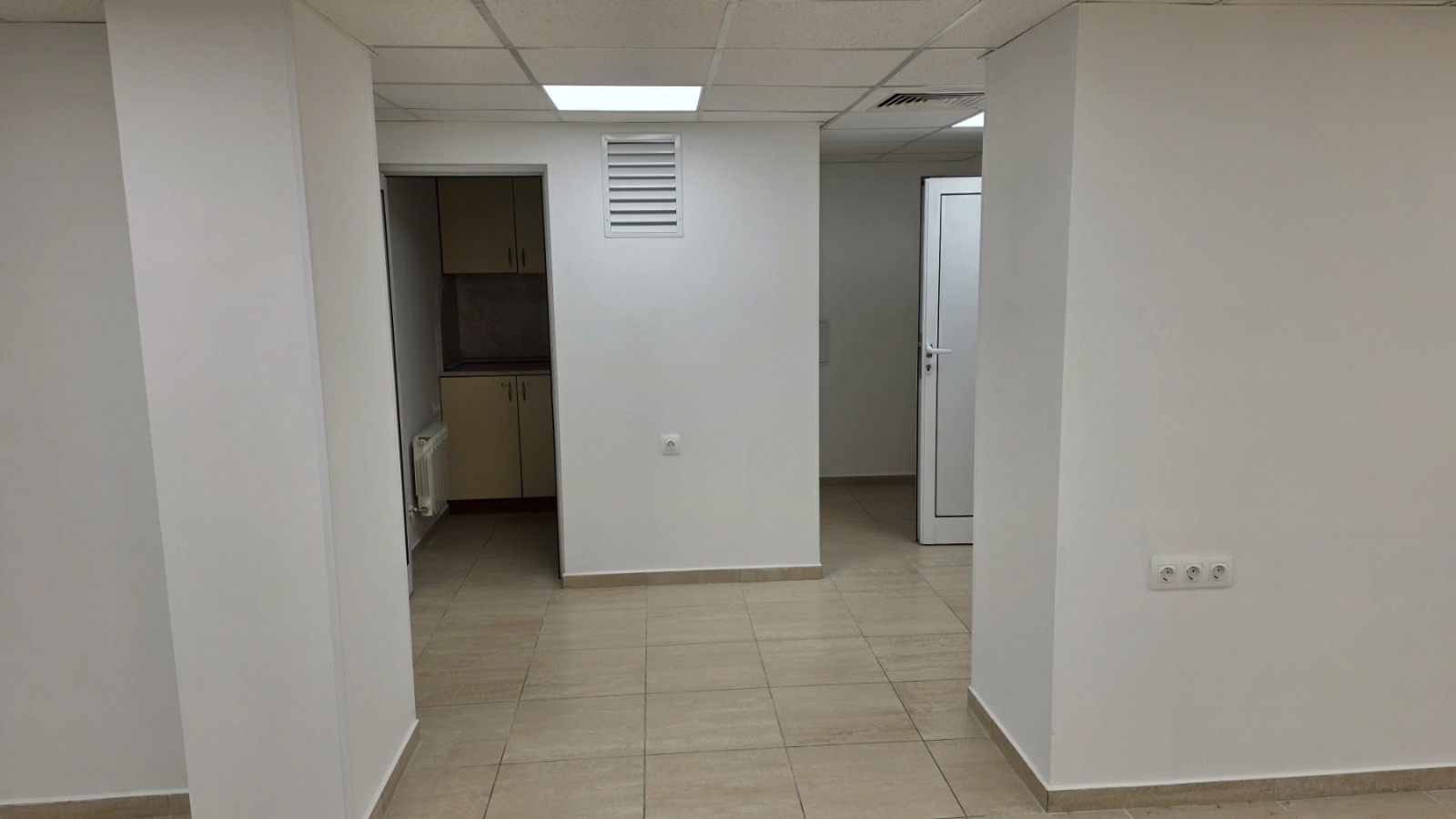 Продава ОФИС, гр. София, Оборище, снимка 11 - Офиси - 56181028