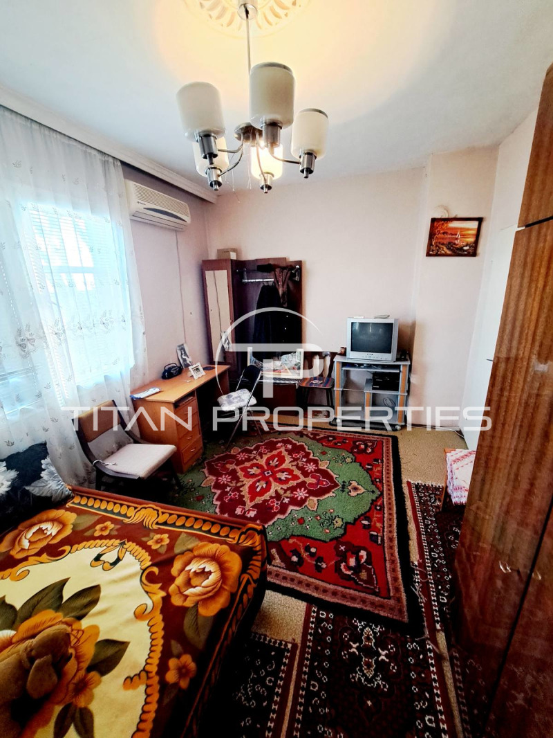 Eladó  2 hálószobás Plovdiv , Proslav , 82 négyzetméter | 99620832 - kép [11]