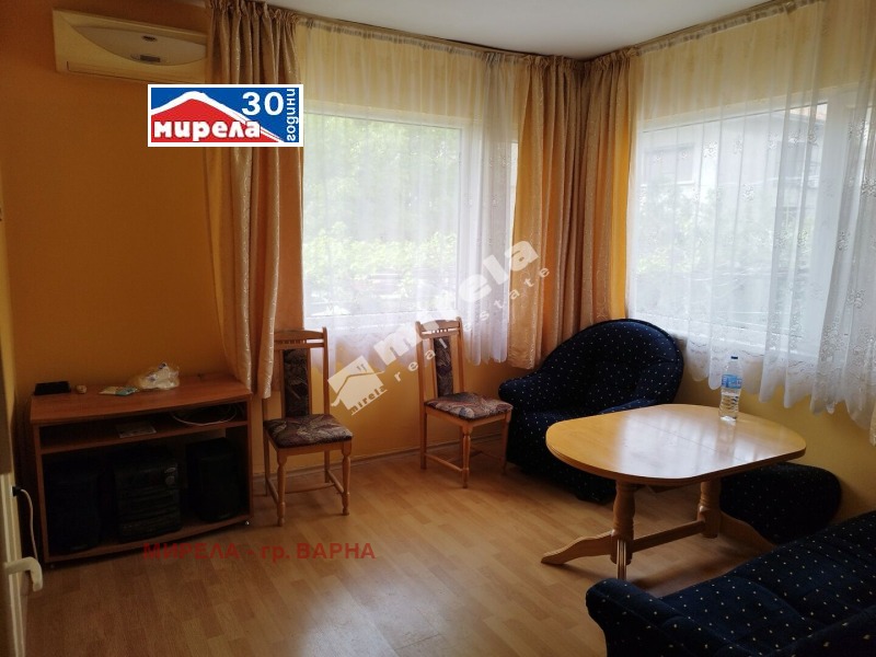 Продава  Етаж от къща, град Варна, Левски 1 •  119 000 EUR • ID 36061783 — holmes.bg - [1] 