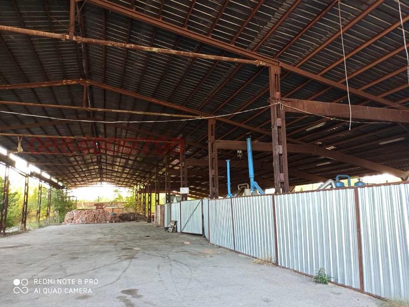 Продава ПРОМ. ПОМЕЩЕНИЕ, гр. Криводол, област Враца, снимка 3 - Производствени сгради - 53150741