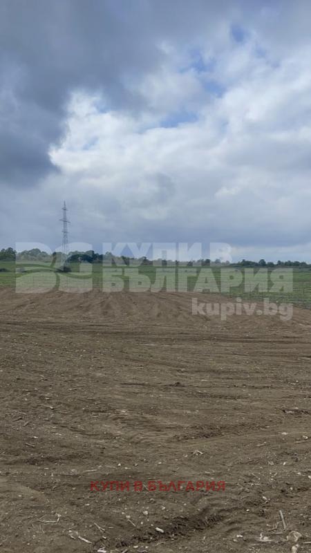 Eladó  Cselekmény Varna , m-t Percsemlijata , 3500 négyzetméter | 60580559