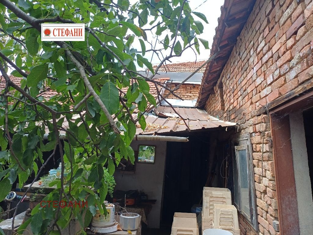 Продава КЪЩА, с. Басарбово, област Русе, снимка 2 - Къщи - 54529579