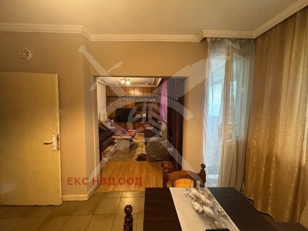 Продава 4-СТАЕН, гр. Пловдив, Кючук Париж, снимка 3 - Апартаменти - 52534050