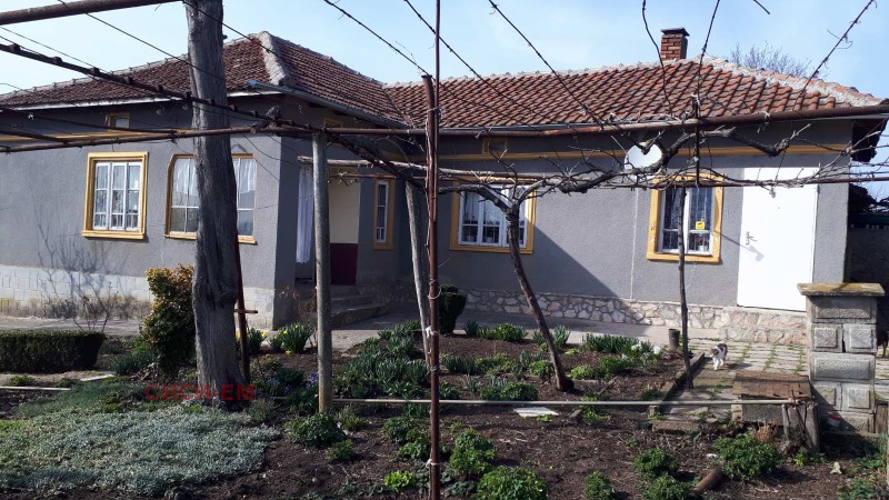 Продава  Къща област Добрич , с. Василево , 95 кв.м | 74251116