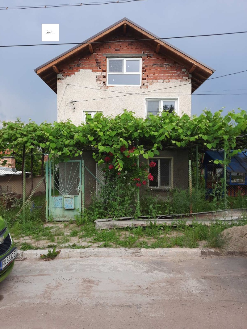 Продава КЪЩА, с. Извор, област Перник, снимка 1 - Къщи - 45054702