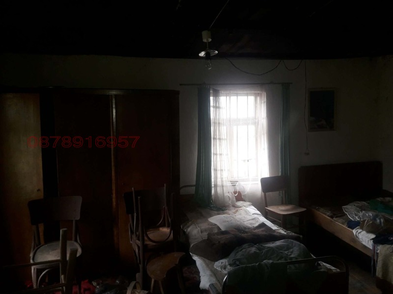 Продава КЪЩА, гр. Ябланица, област Ловеч, снимка 3 - Къщи - 52779542
