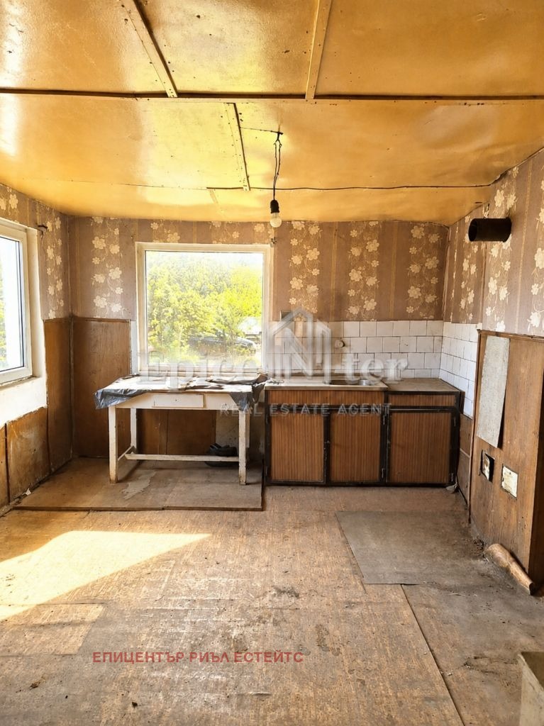 Продава КЪЩА, гр. Перник, Кошаревска махала, снимка 5 - Къщи - 54828205