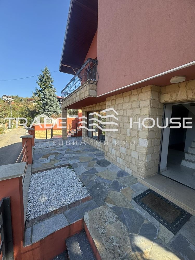 For Sale  Villa region Plovdiv , Hrabrino , 250 sq.m | 15651160