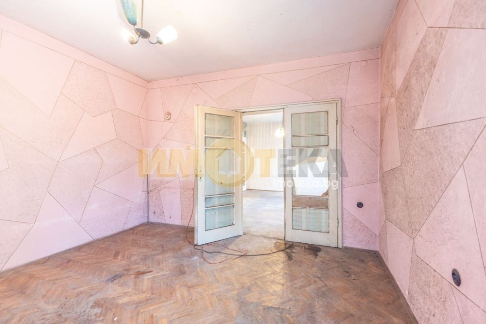 Продава МНОГОСТАЕН, гр. Варна, Гръцка махала, снимка 8 - Апартаменти - 56268906