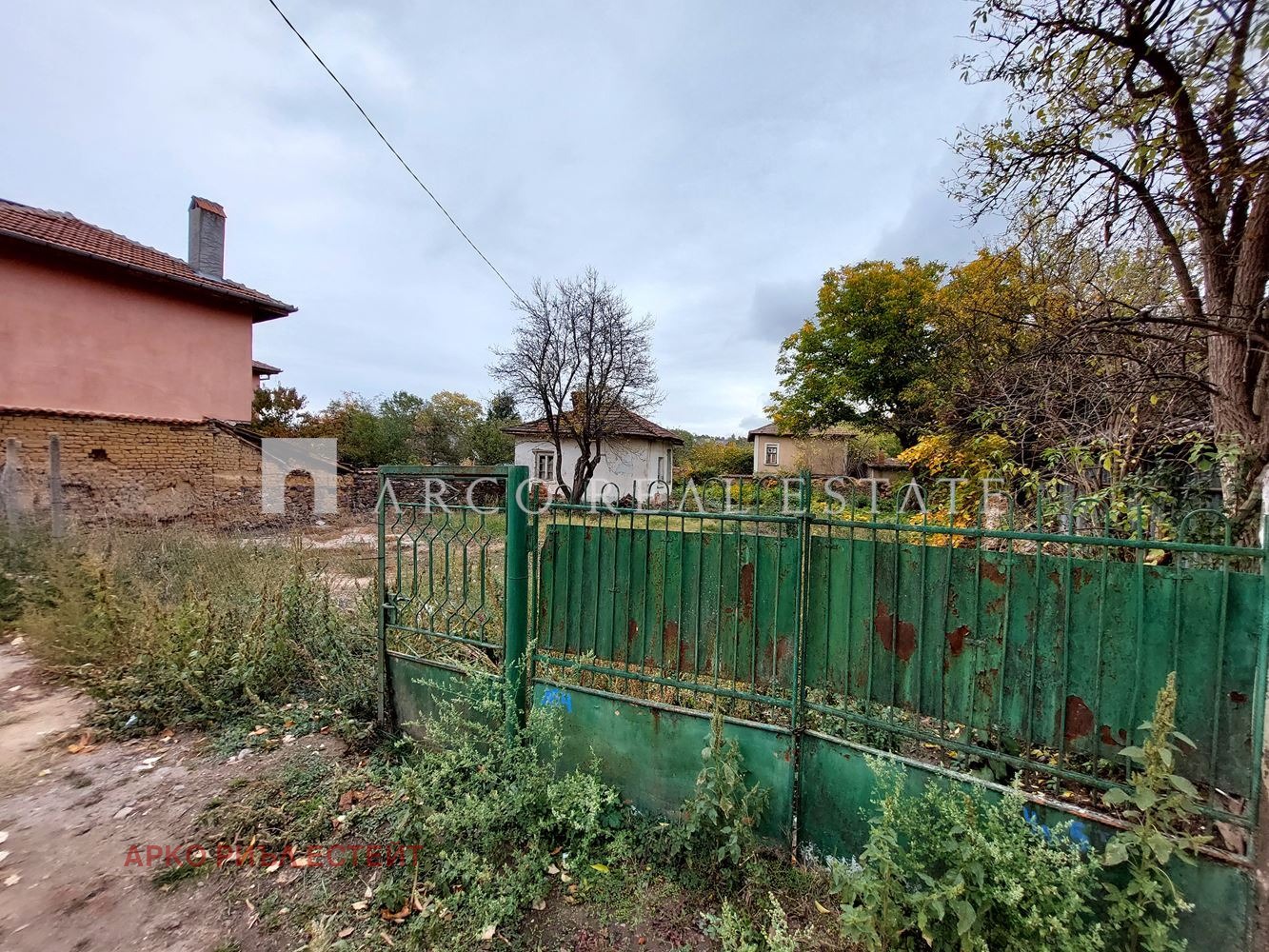 Продава КЪЩА, с. Караполци, област София област, снимка 2 - Къщи - 53281971