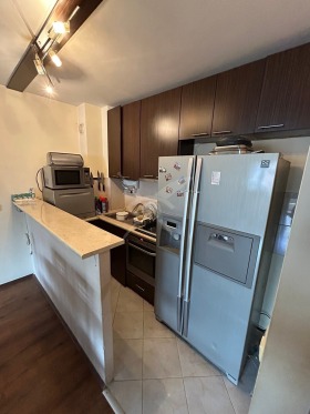 2 bedroom Lazur, Burgas 3