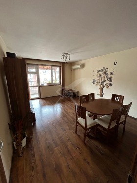 2 bedroom Lazur, Burgas 1