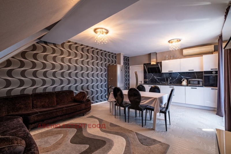 Продава  3-стаен град Варна , ХЕИ , 130 кв.м | 61819362