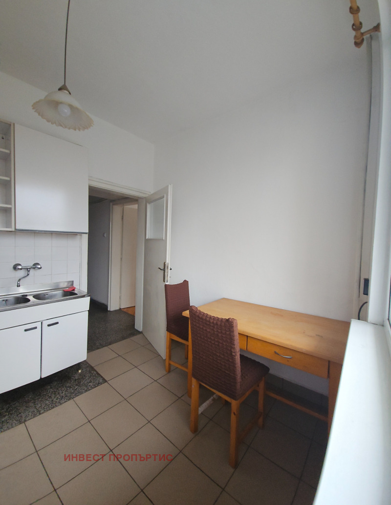 Продава 3-СТАЕН, гр. София, Зона Б-19, снимка 8 - Апартаменти - 52223292