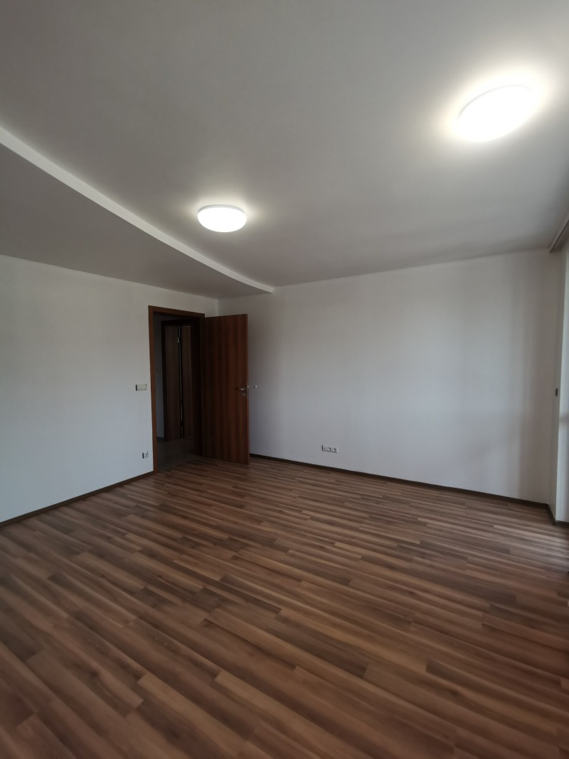 Zu verkaufen  3+ Schlafzimmer Dobritsch , Zentar , 262 qm | 49702923 - Bild [7]