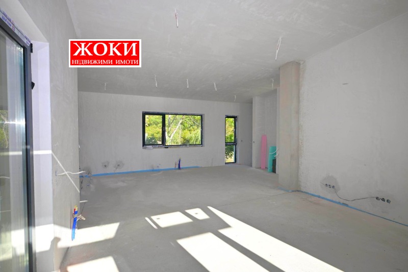 À venda  Casa Pernik , Draganovec , 264 m² | 70369874 - imagem [8]