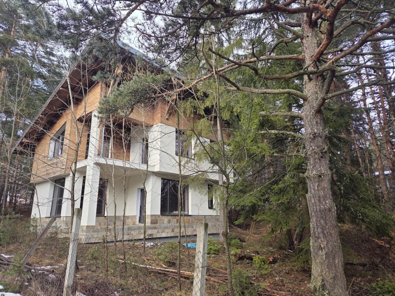 Продава КЪЩА, в.з.Ярема, област София област