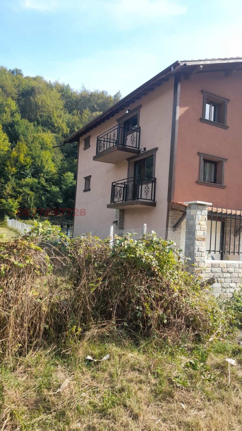 Продава КЪЩА, с. Рибарица, област Ловеч, снимка 4 - Къщи - 52770848