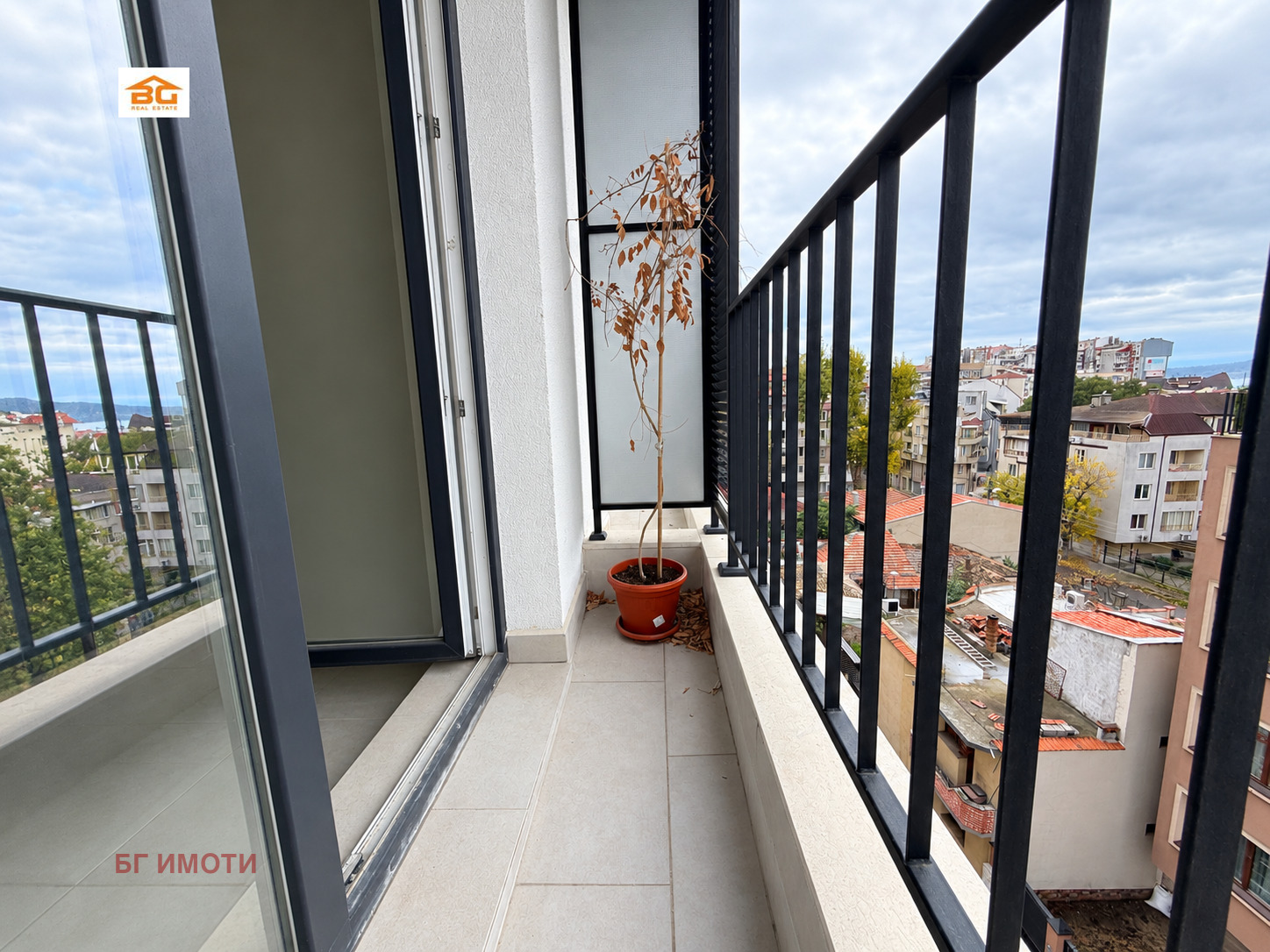 Продава 3-СТАЕН, гр. Варна, Централна поща, снимка 4 - Апартаменти - 56624708