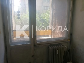 Многостаен град София, Лозенец 8