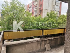 Многостаен град София, Лозенец 12