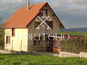 Продажба на имоти в с. Медово, област Бургас - изображение 6 