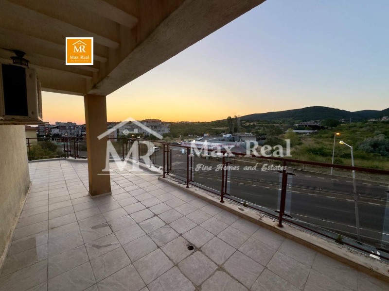 Te koop  3+ slaapkamer regio Boergas , Sveti Vlas , 295 m² | 30122408 - afbeelding [13]
