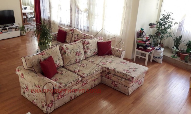 For Sale  Maisonette Burgas , Tsentar , 208 sq.m | 75423921