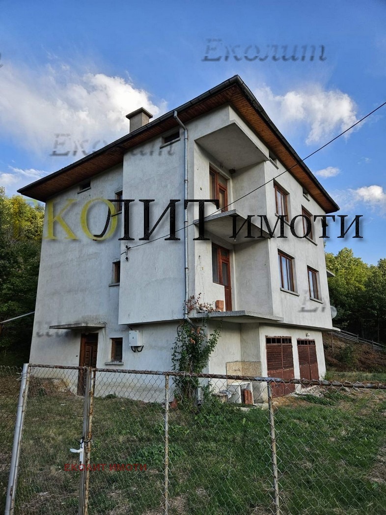 Продава КЪЩА, с. Михалково, област Смолян, снимка 2 - Къщи - 52328564