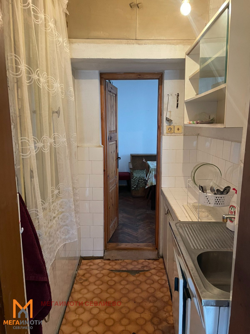 Продава КЪЩА, гр. Севлиево, област Габрово, снимка 9 - Къщи - 54081385