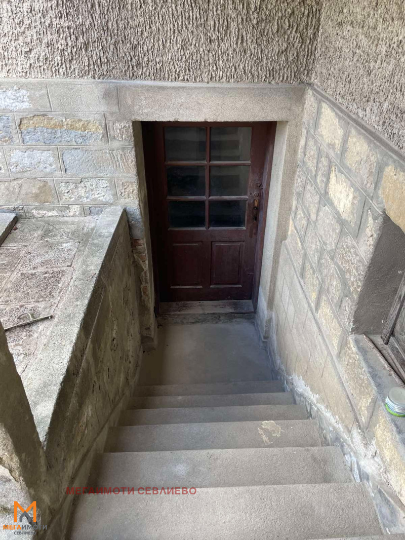 Продава КЪЩА, гр. Севлиево, област Габрово, снимка 11 - Къщи - 54081385