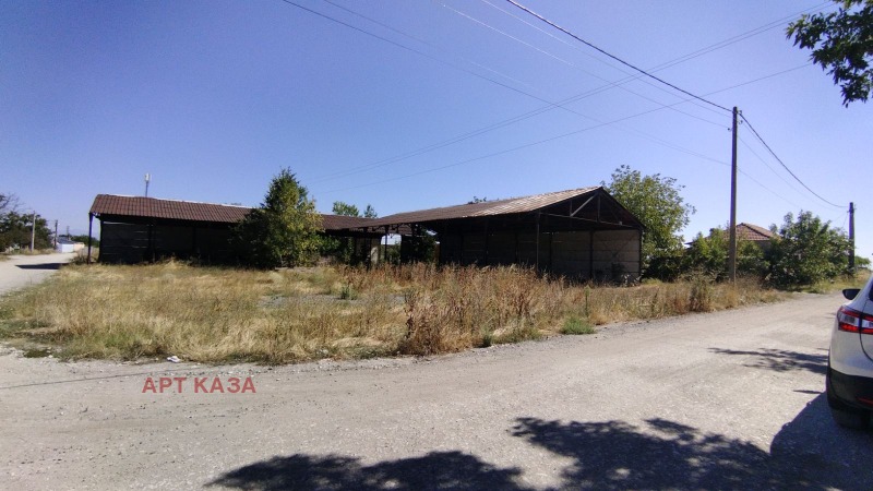 Till salu  Komplott region Plovdiv , Skutare , 1100 kvm | 98932375 - bild [2]