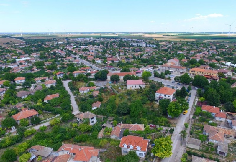 Продава ПАРЦЕЛ в област Добрич, с. Българево - 2840 кв.м / 59 000 € » 115 393.97 лв., ОЛИМП